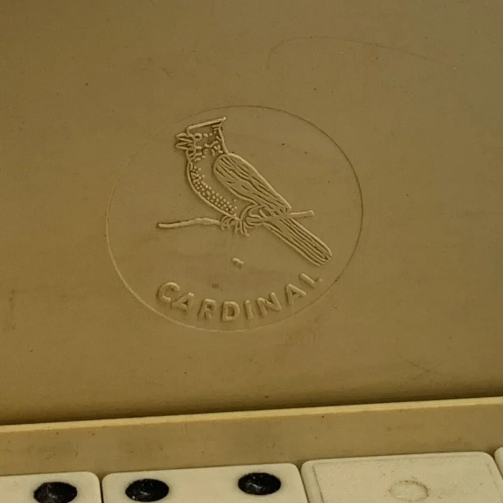 Vintage Cardinal Dominoes  Complete Set of 28 (LG-1)